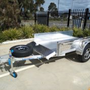 12 min 1 Box Trailers