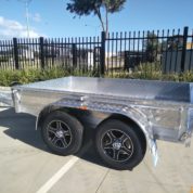 2 min 1 Box Trailers