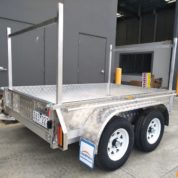 6 min 1 Box Trailers